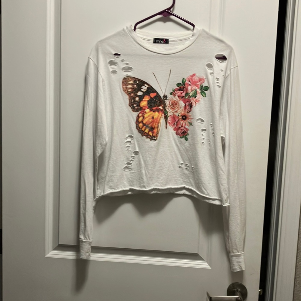 MINEB Super CUTE Long Sleeve Flowered Butterfly Shirt